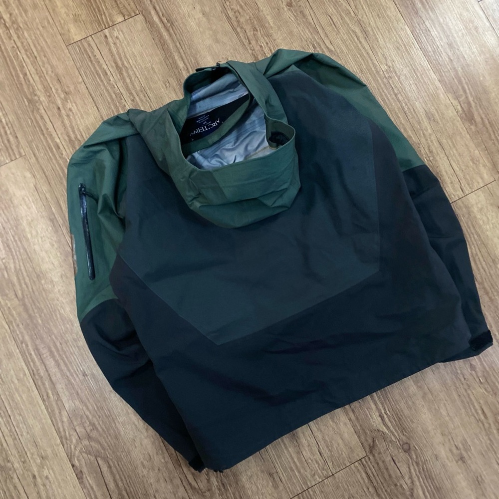 ARC’TERYX GORE-TEX - Picture 9 of 12